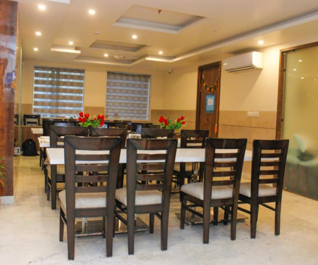 ניו דלהי Mayda Inn- A Boutique Hotel מראה חיצוני תמונה