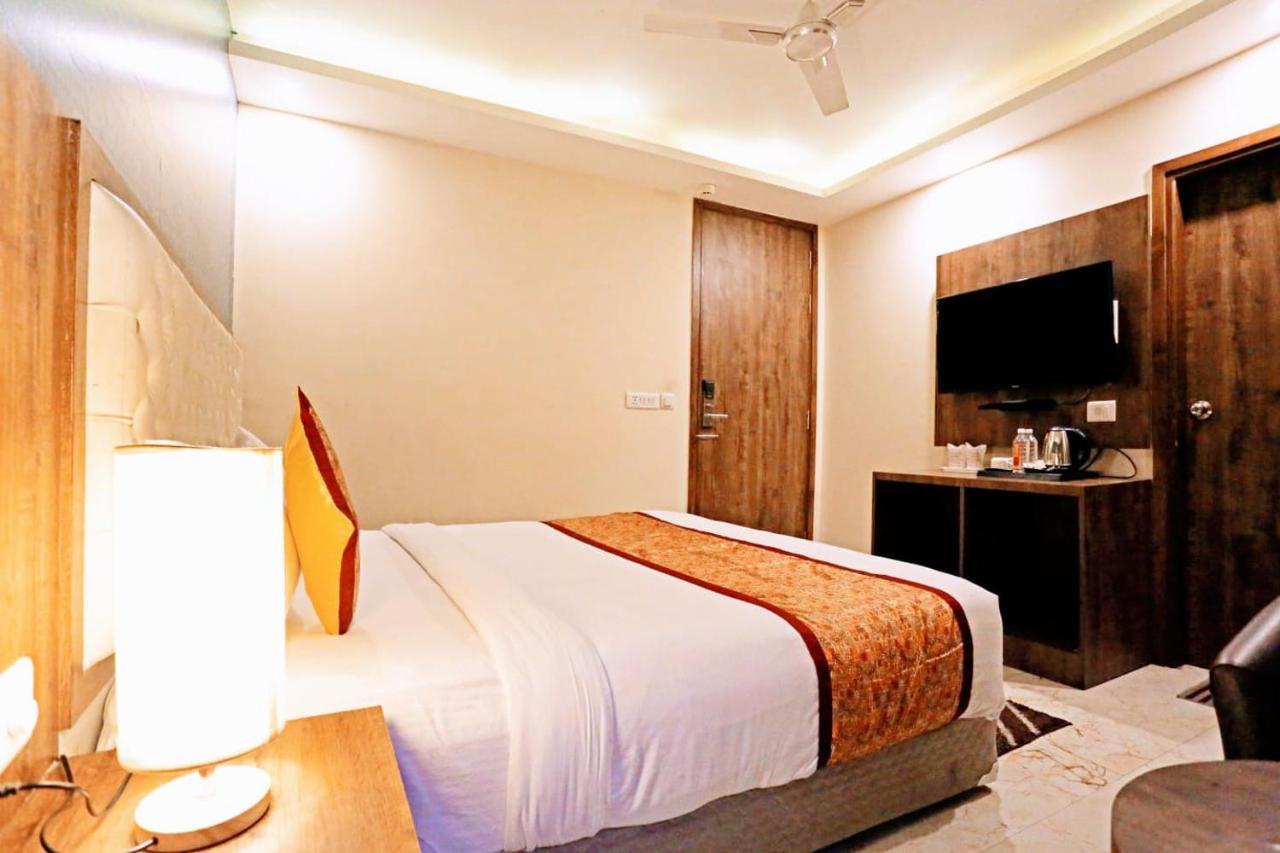 ניו דלהי Mayda Inn- A Boutique Hotel מראה חיצוני תמונה