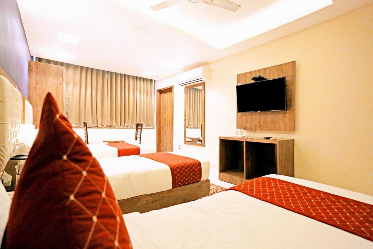 ניו דלהי Mayda Inn- A Boutique Hotel מראה חיצוני תמונה